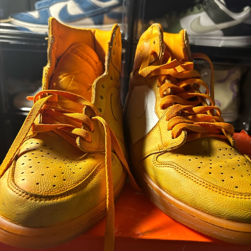 Size 11 - Air Jordan 1 Retro OG G8RD High Orange Peel